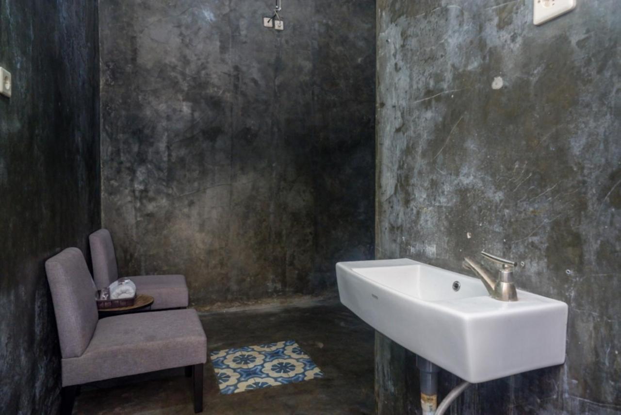 Reddoorz Near Jumbo Mall Sragen Екстериор снимка