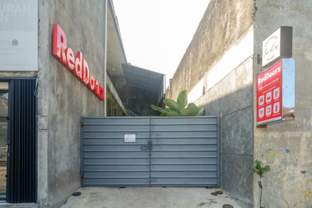 Reddoorz Near Jumbo Mall Sragen Екстериор снимка